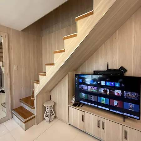 2Br Unit In Bgc The Fort
